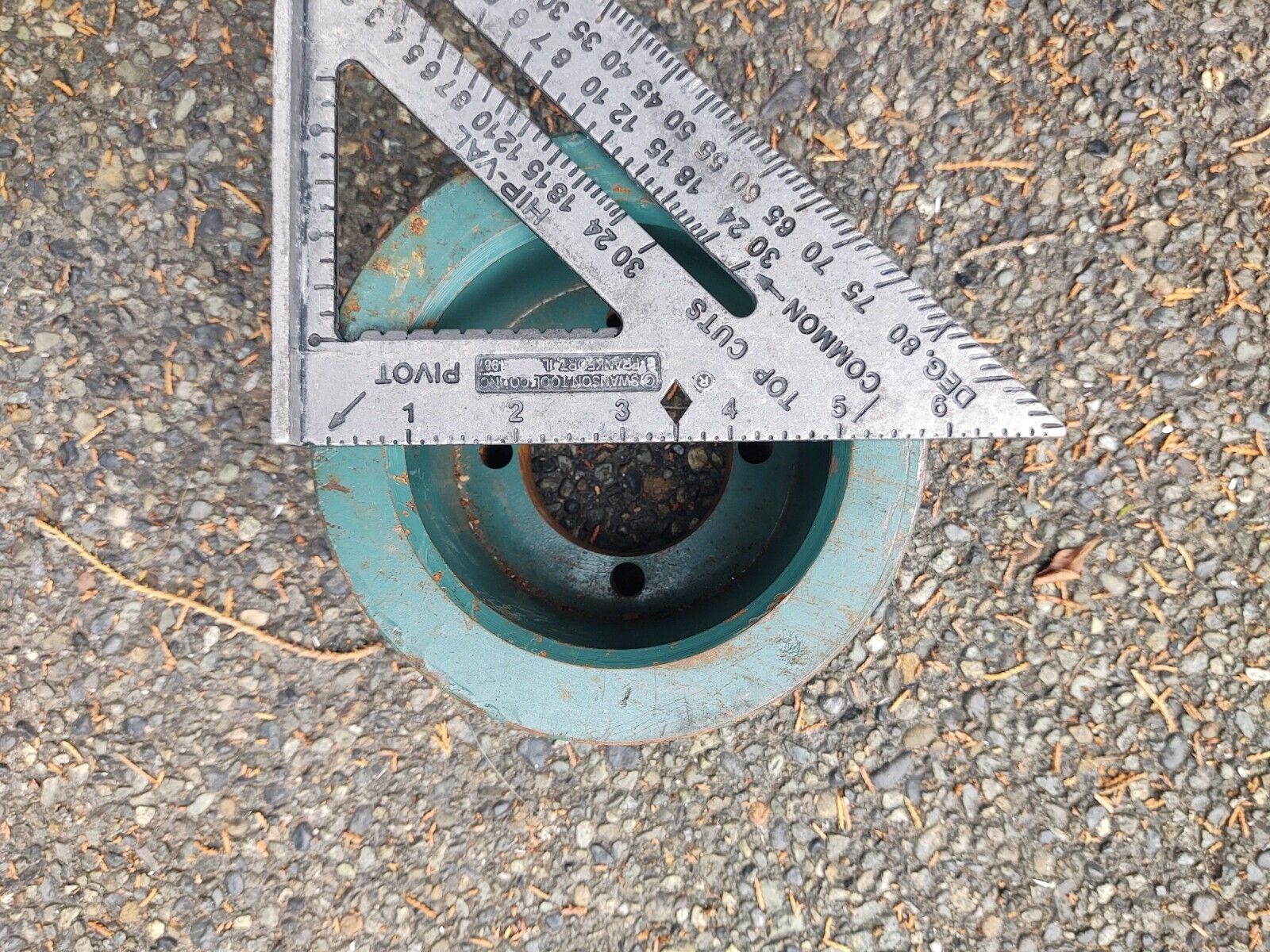 Volvo Penta 2 groove pulley part # 833002 - Fresh Stock Dated February 2026