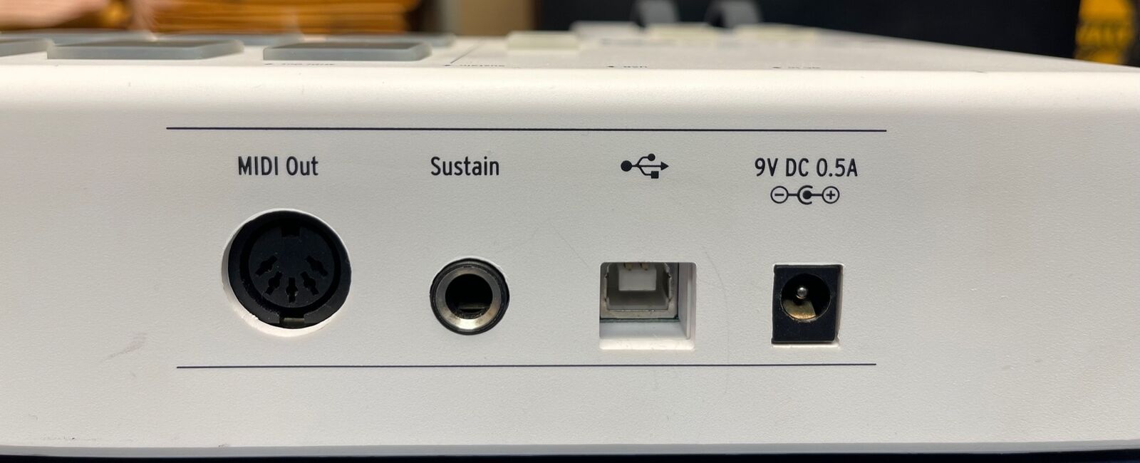 ARTURIA KEYLAB 49 ESSENTIAL MIDI KEYBOARD CONTROLLER W/ EXTRA - Fresh Stock Dated February 2026