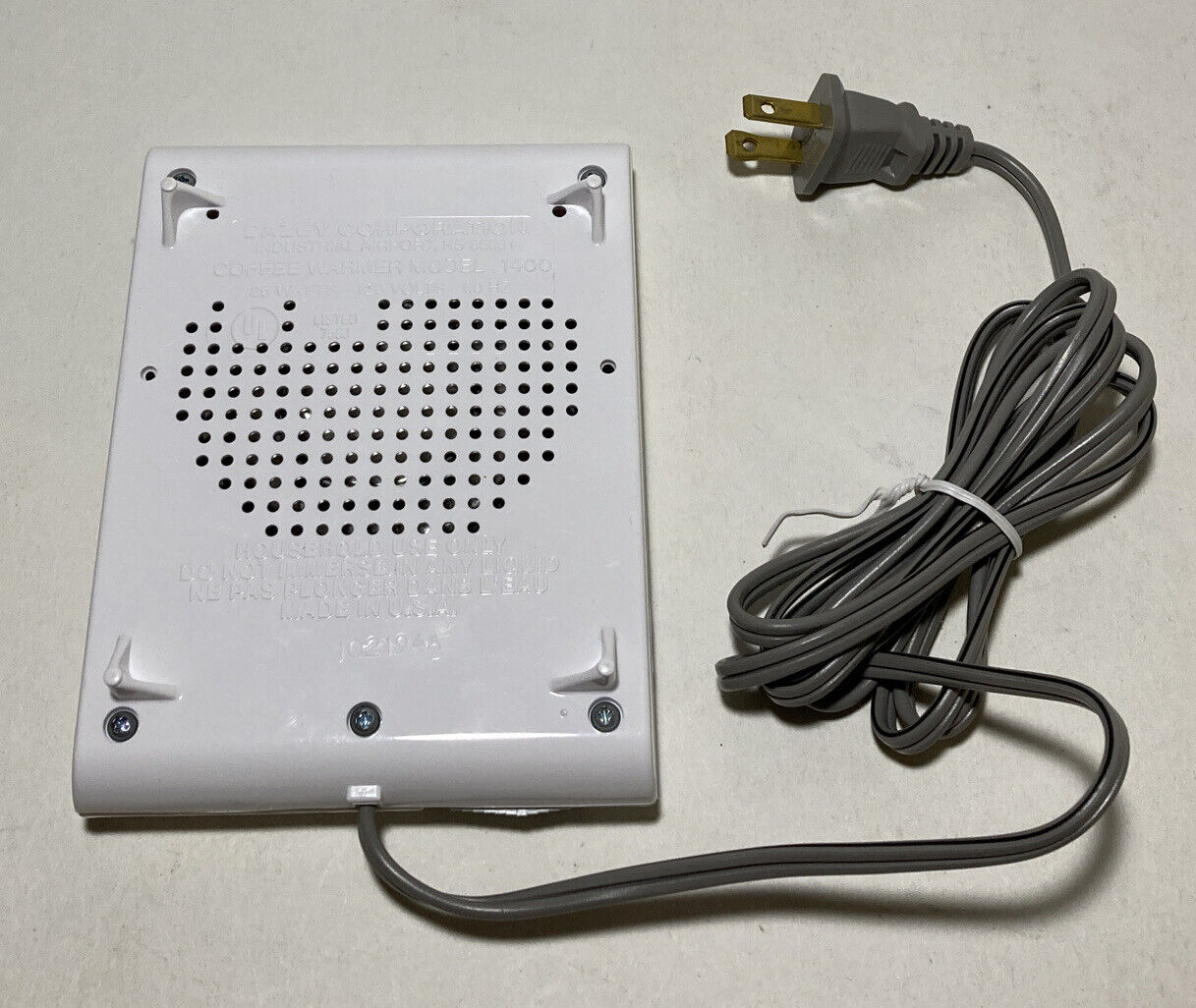 DAZEY Model 1400 Coffee Soup Beverage Cup Mug Warmer 25 Watts Vintage Works - Fresh Stock Dated February 2026