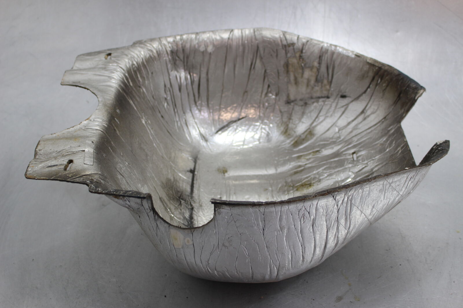 00-03 Suzuki Gsxr 600 750 Heat Shield Guard Cover Trim Gas Tank Motor Engine Oem - Fresh Stock Dated February 2026