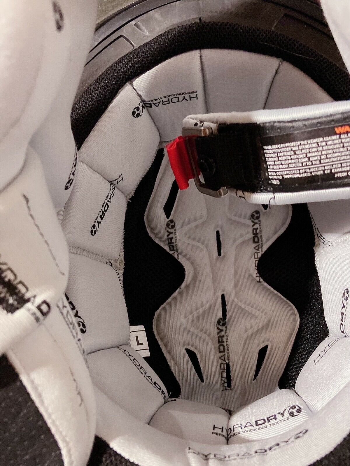 Icon alliance speedmetal mortorcycle helmet - Fresh Stock Dated February 2026