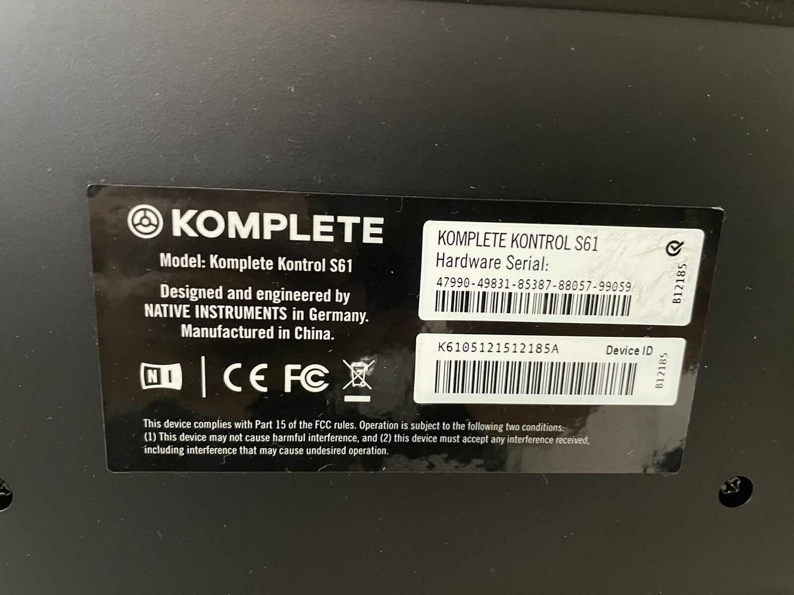 Native Instruments Komplete Kontrol S61 ~ USB Midi Controller Keyboard ~ EUC - Fresh Stock Dated February 2026