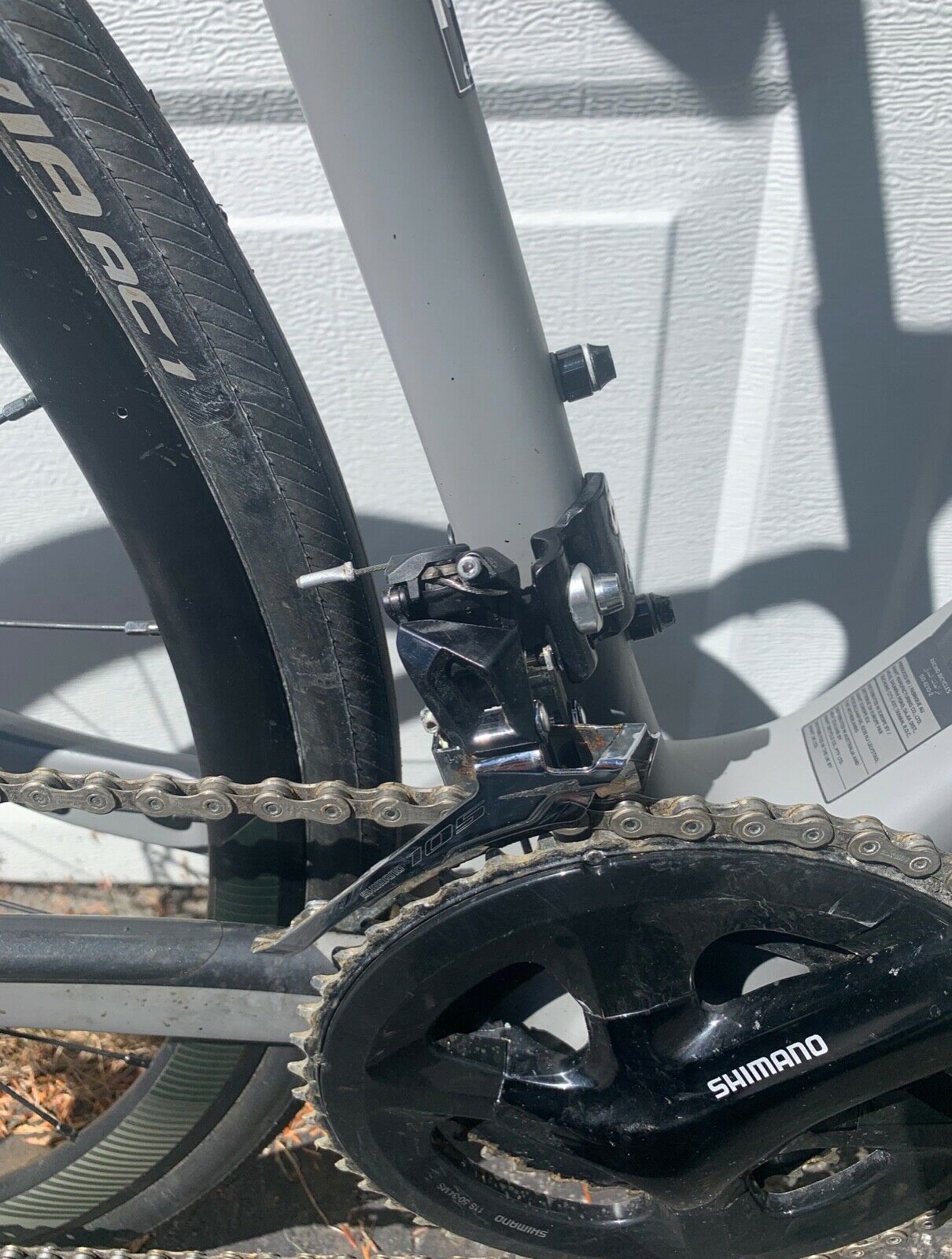 2019 Giant Defy Advanced 2  carbon medium large Road Bike- GREAT CONDITION! - Fresh Stock Dated February 2026