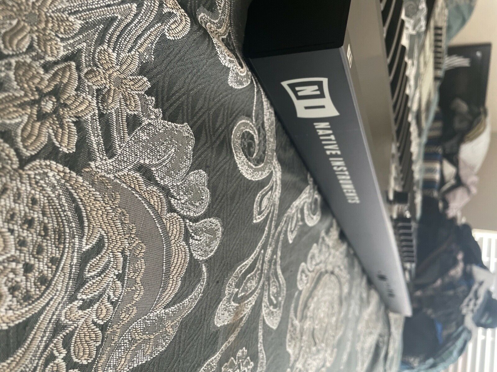 Native Instruments Komplete Kontrol S61 61 Key Keyboard Controller - Fresh Stock Dated December 2025