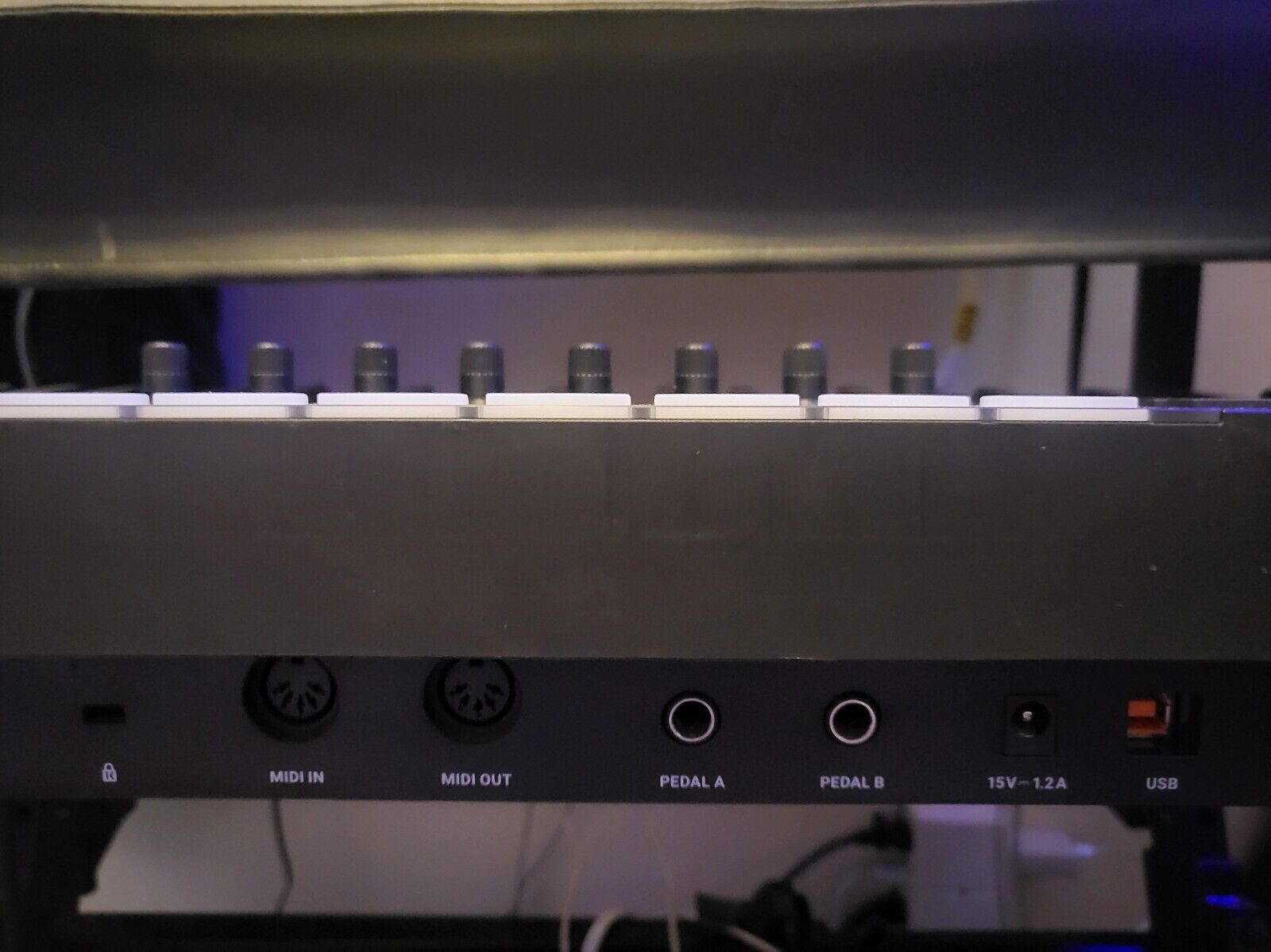 Native Instruments Komplete Kontrol S61 MK2 Keyboard Controller+Decksaver FSTSHP - Fresh Stock Dated February 2026