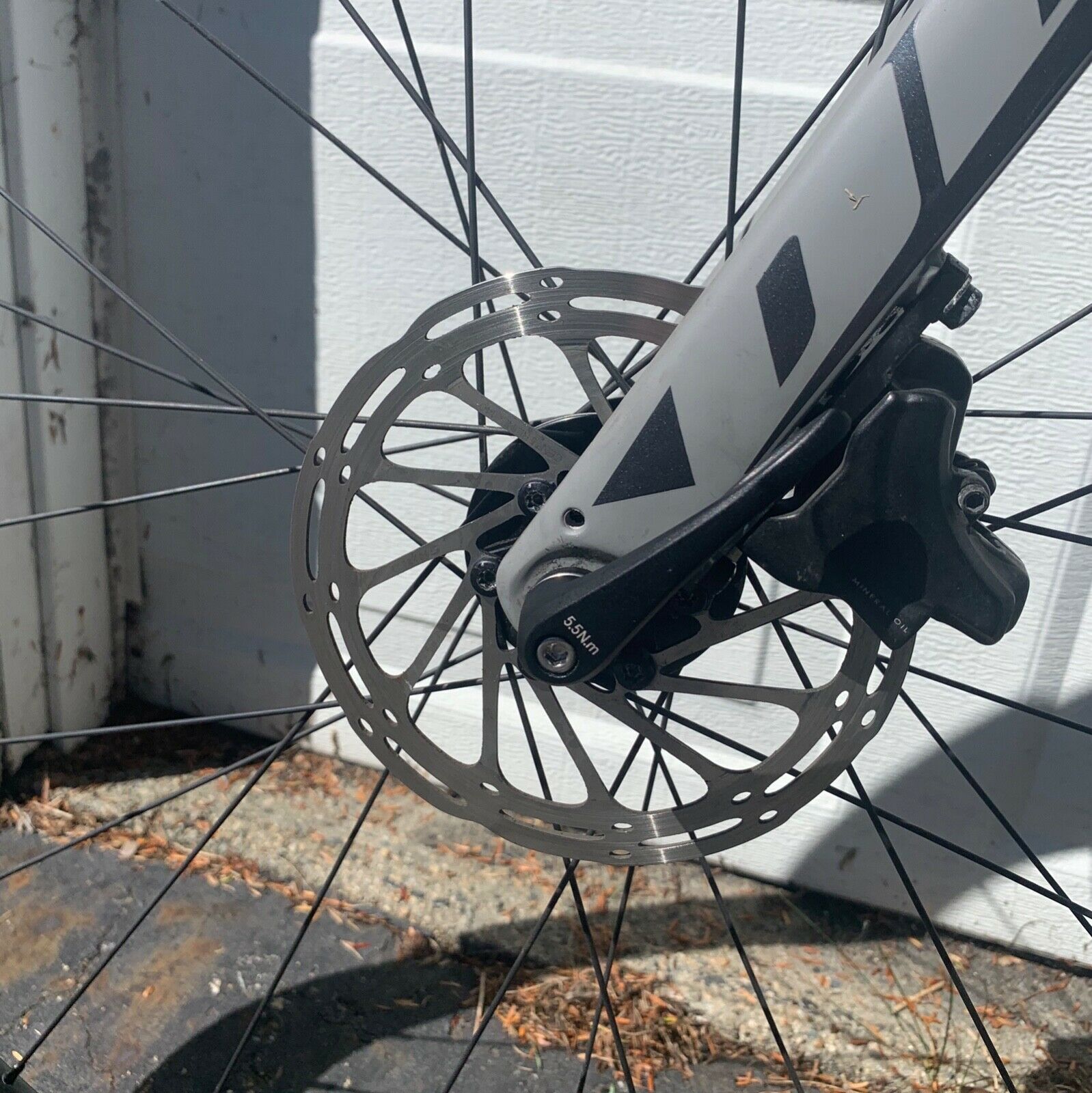 2019 Giant Defy Advanced 2  carbon medium large Road Bike- GREAT CONDITION! - Fresh Stock Dated February 2026