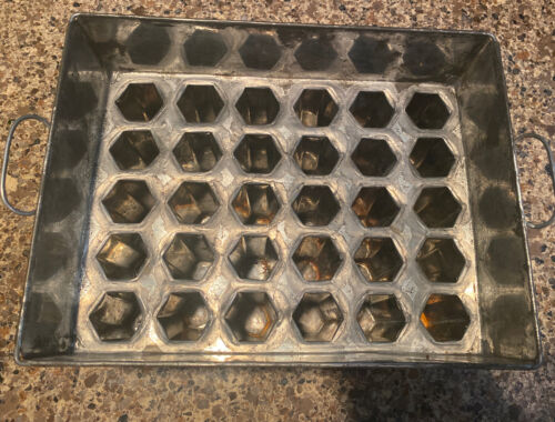 Vintage Industrial 30 Slot Tin Paleta Popsicle Mold Cutlery Caddy Desk Organizer - Fresh Stock Dated December 2025