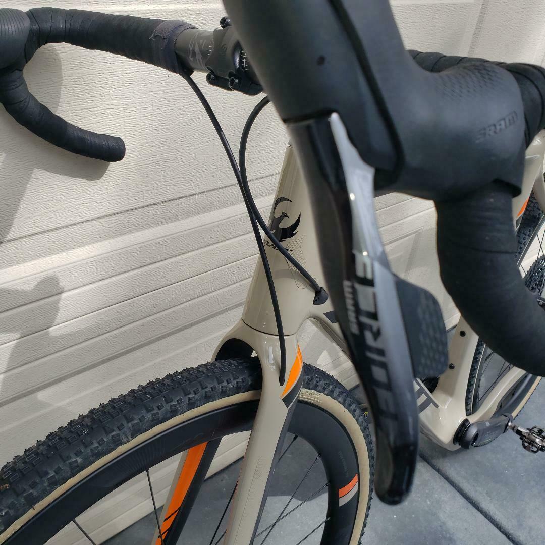 PIVOT VAULT V4 REYNOLDS CARBON Sram Force AXS e-Tap 12-Speed 2020 Retail $ 7500 - Fresh Stock Dated February 2026