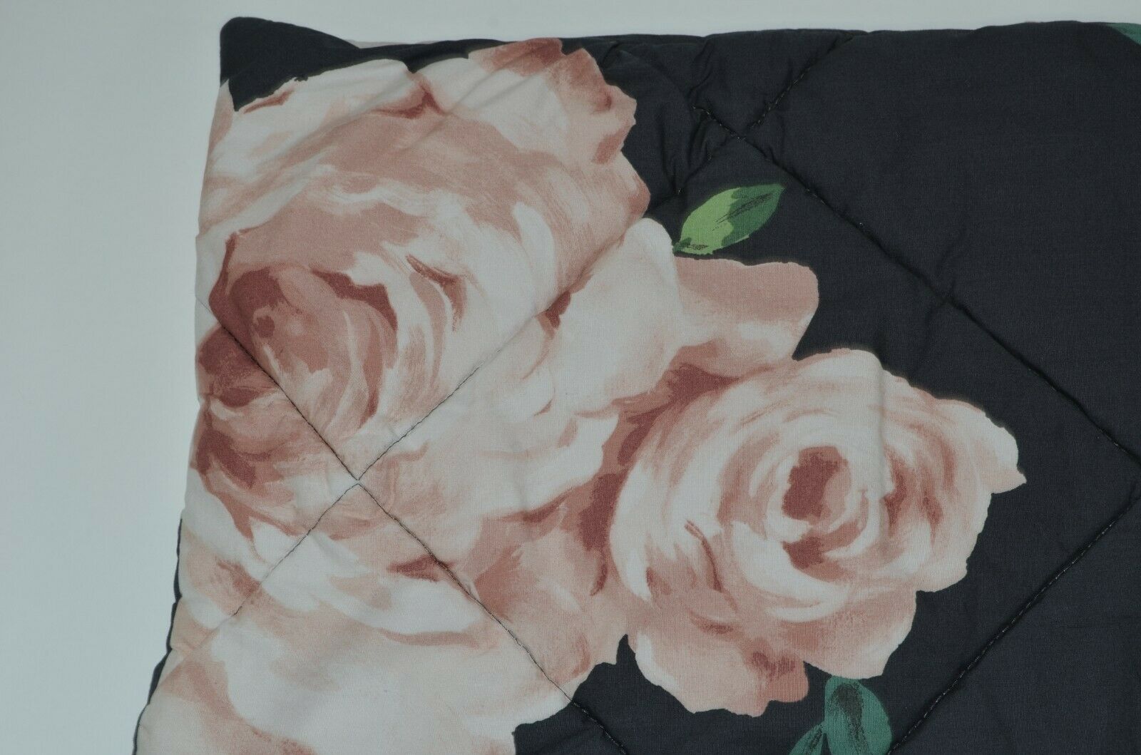 Pottery Barn Teen Emily & Meritt Bed Of Roses Quilted Standard Sham Blush VGUC! - Fresh Stock Dated December 2025