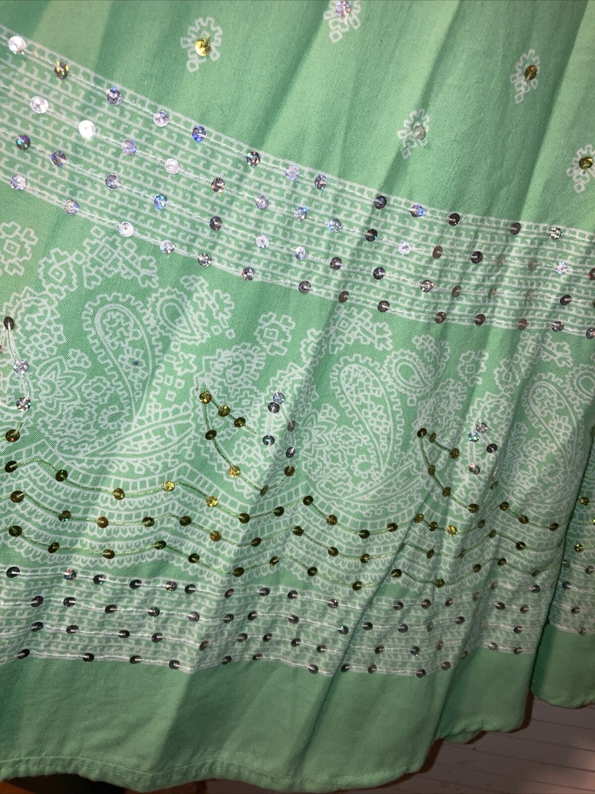 Ladies all cotton Sequined Circle skirt, Green White BOSTON PROPER Fabric EUC - Fresh Stock Dated March 2026