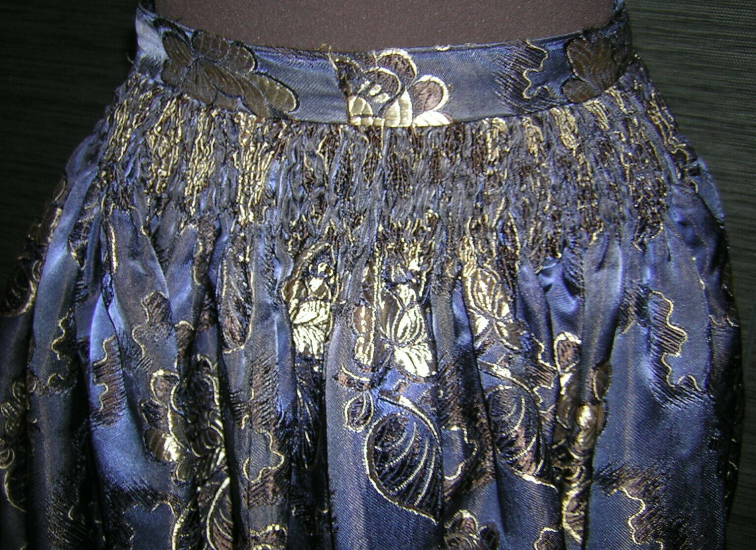 VINTAGE ANTIQUE CZECH WOMENS GIRLS PEASANT FOLK COSTUME BROCADE SKIRT MORAVIAN - Fresh Stock Dated March 2026