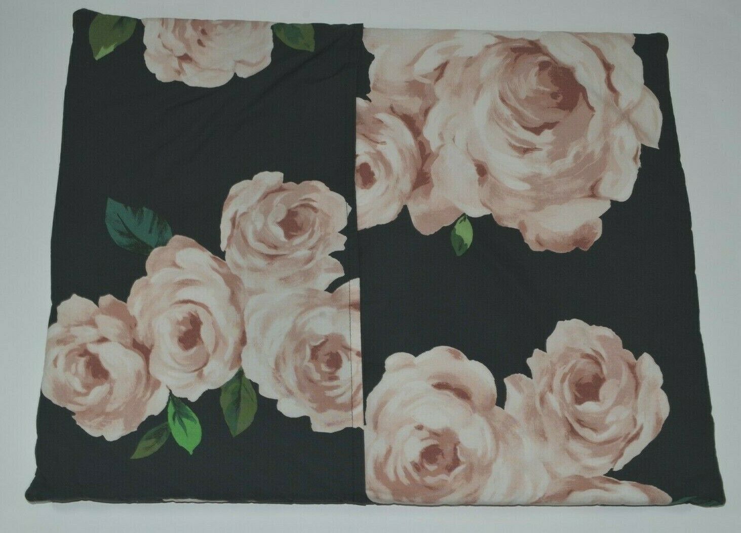 Pottery Barn Teen Emily & Meritt Bed Of Roses Quilted Standard Sham Blush VGUC! - Fresh Stock Dated December 2025