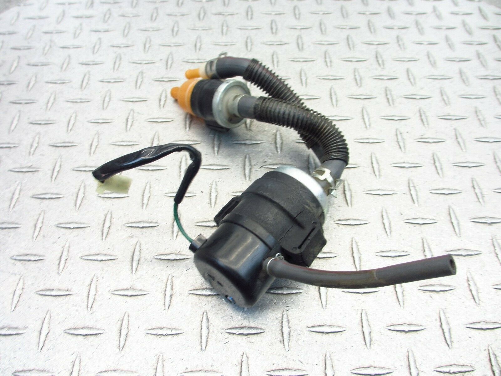 2006 04-09 Honda VT750 Shadow Spirit OEM Fuel Pump Gas Petrol Assy - Fresh Stock Dated February 2026