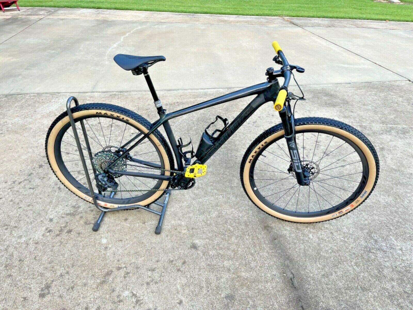 2021 Specialized Epic HT S Works size medium - Fresh Stock Dated December 2025