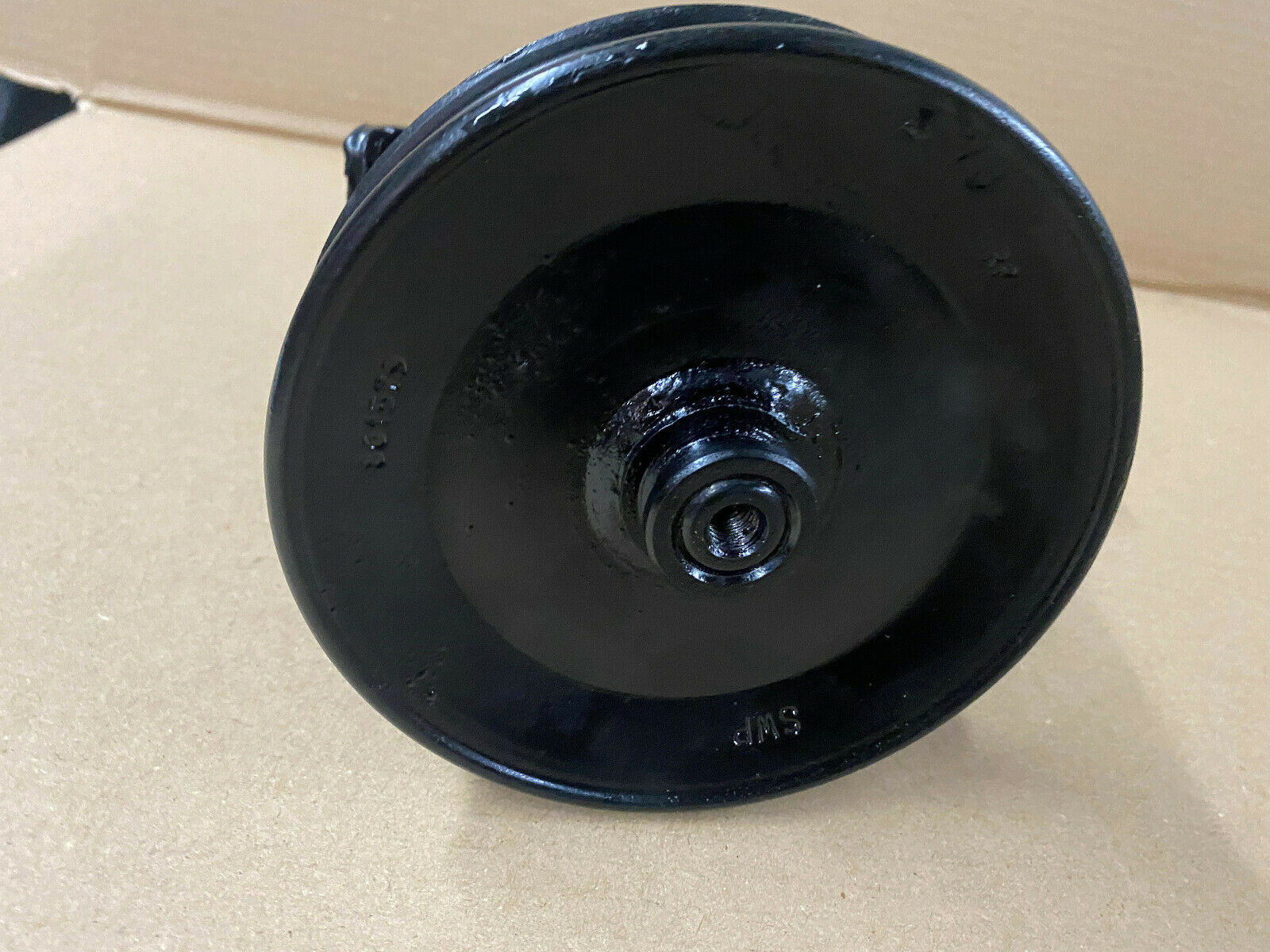 MERCRUISER GM V8 RAW WATER PUMP ASSY with Pulley # 861579 - Fresh Stock Dated February 2026