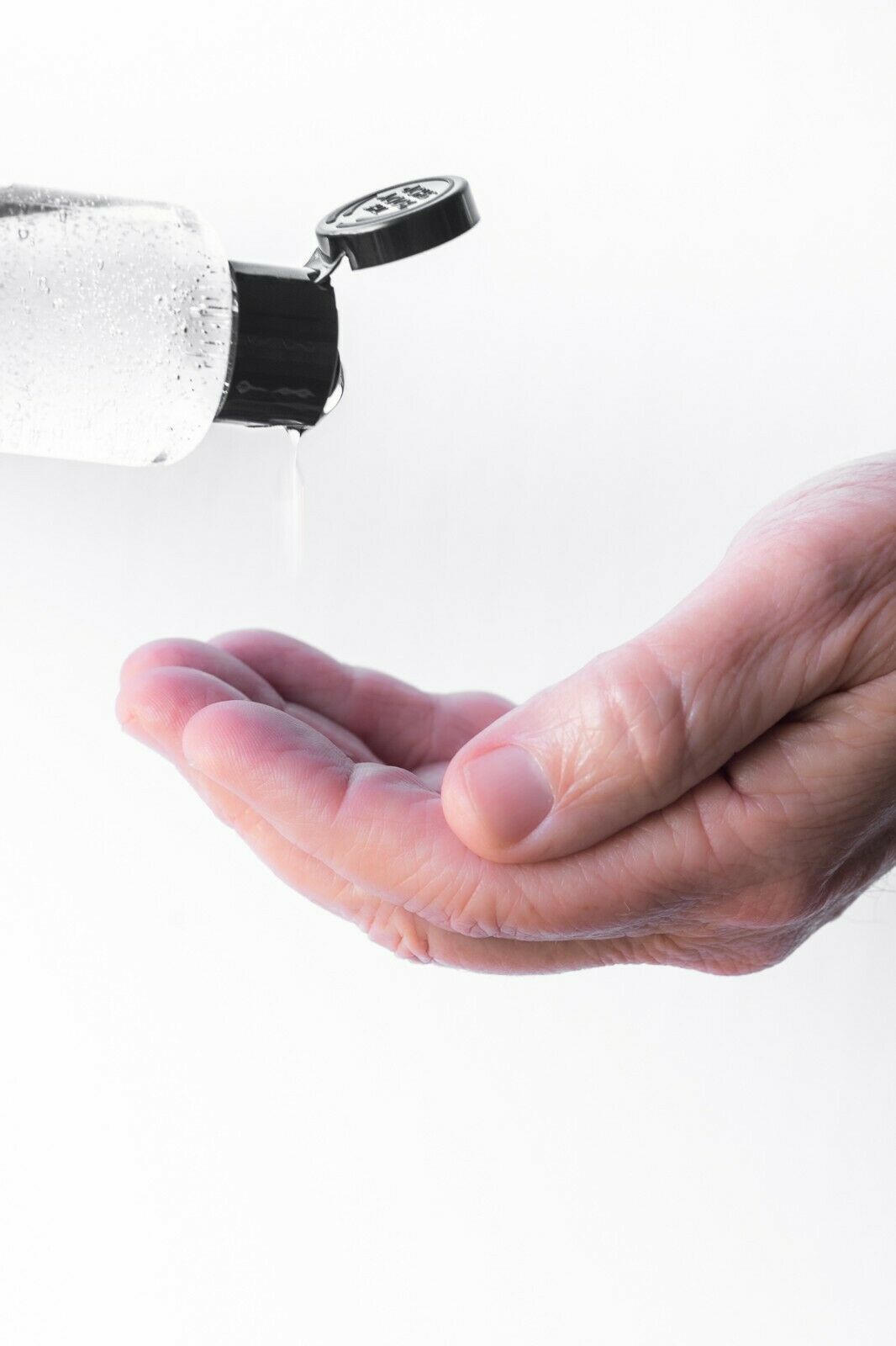 Hand Sanitizer Gel 2 OZ - 70% Alcohol w/ Aloe & Mild Lemon Scent - Made in USA - Fresh Stock Dated February 2026