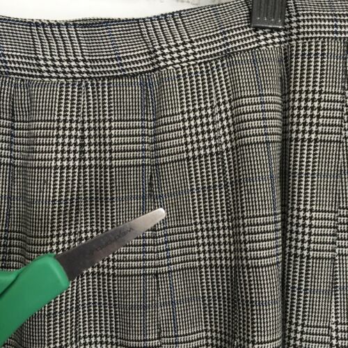 Vintage Black White Plaid Pleated Skirt Academia Work School Wear fits Medium 28 - Fresh Stock Dated February 2026