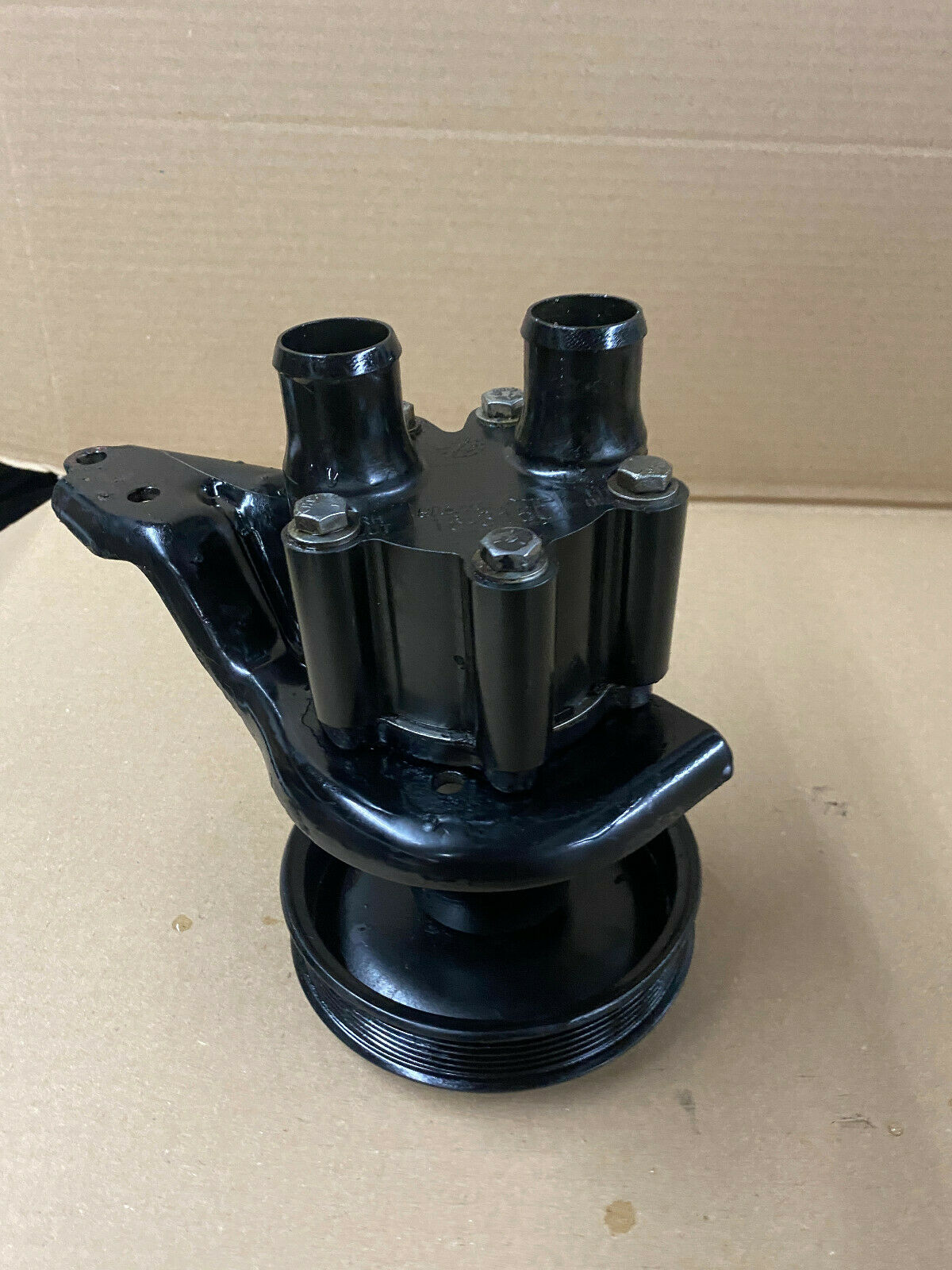 MERCRUISER GM V8 RAW WATER PUMP ASSY with Pulley # 861579 - Fresh Stock Dated February 2026