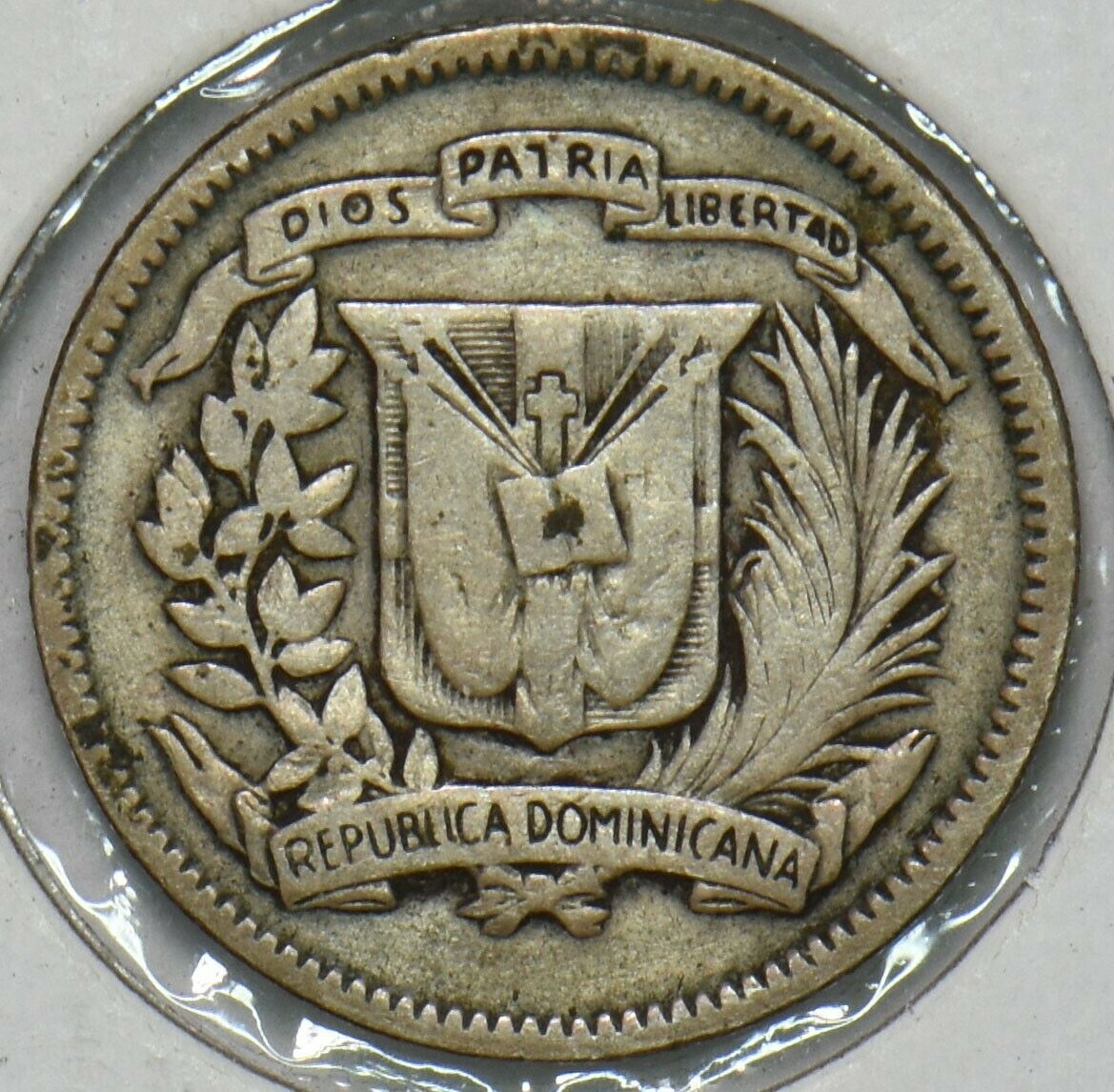 Dominican Republic 1951 10 Centavos 903720 combine shipping - Fresh Stock Dated February 2026