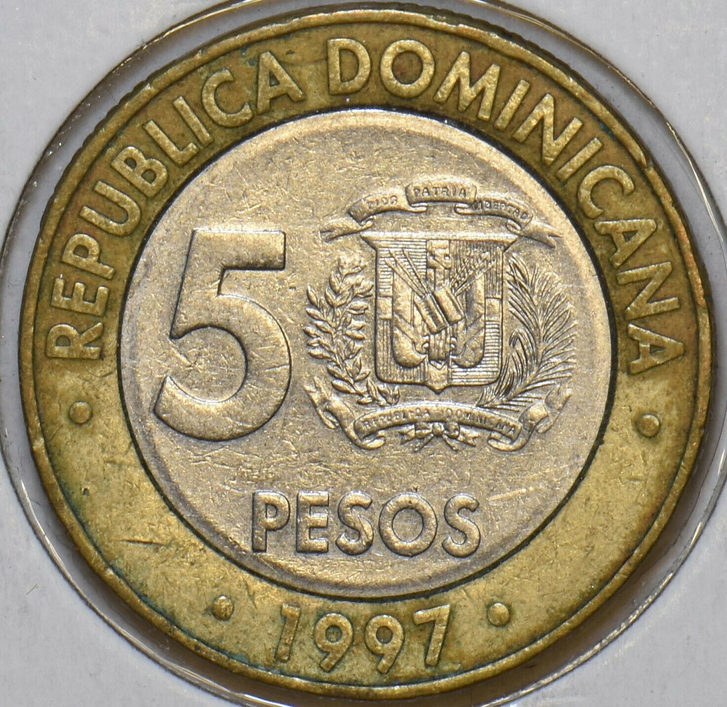 Dominican Republic 1997 5 Pesos 903779 combine shipping - Fresh Stock Dated February 2026