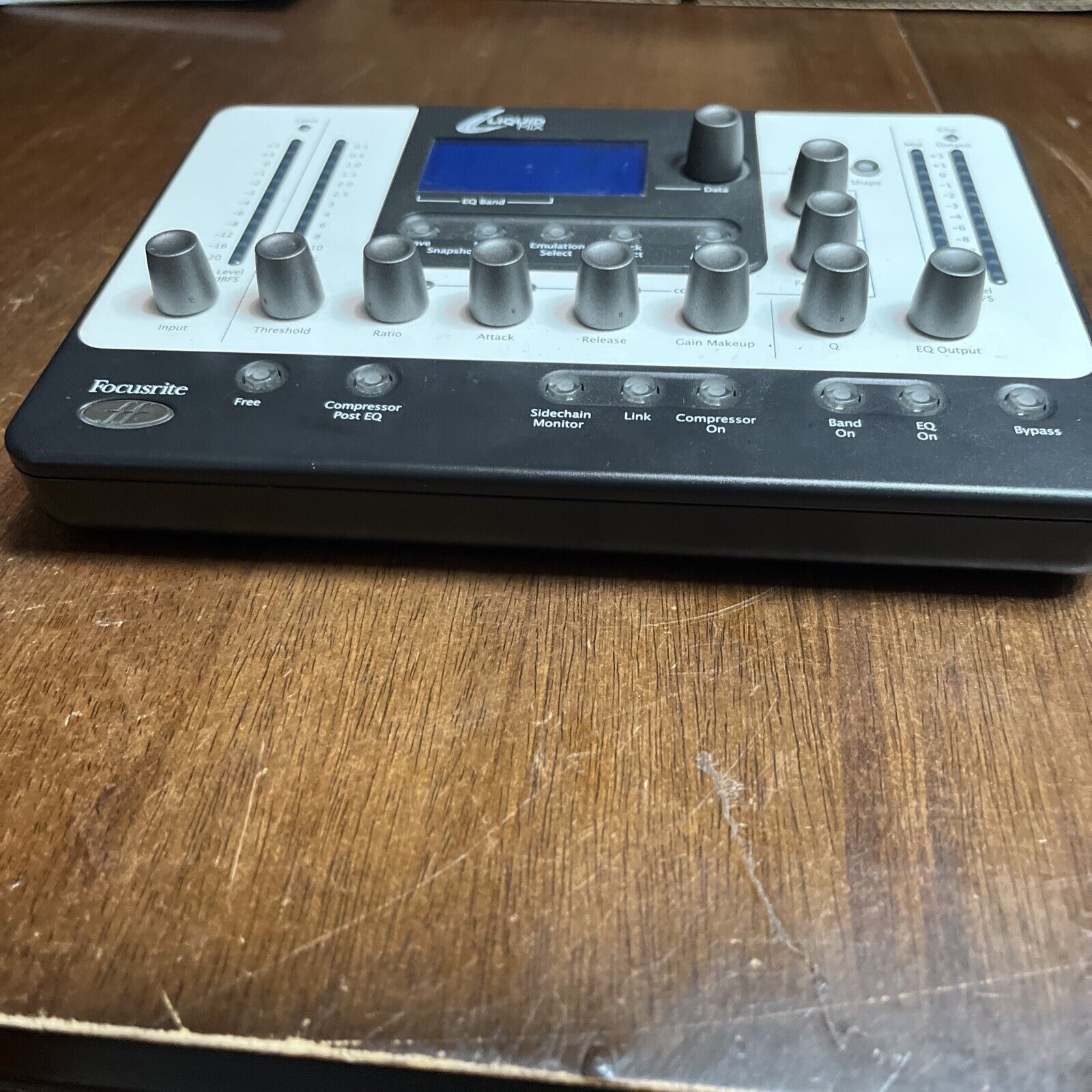 Focusrite Liquidmix 32 - with vintage EQ and compression modelling - Fresh Stock Dated February 2026