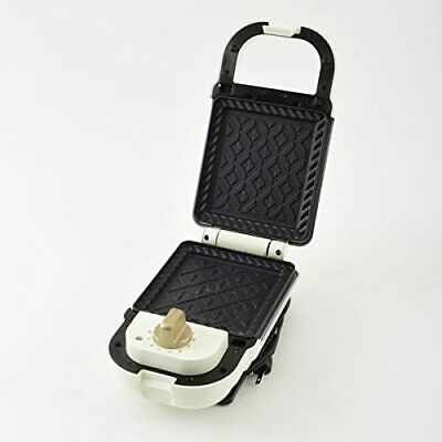 Bruno BOE043-WH Hot Sand Maker, Burns Up to Ears, Electric, Single, White C99 - Fresh Stock Dated December 2025