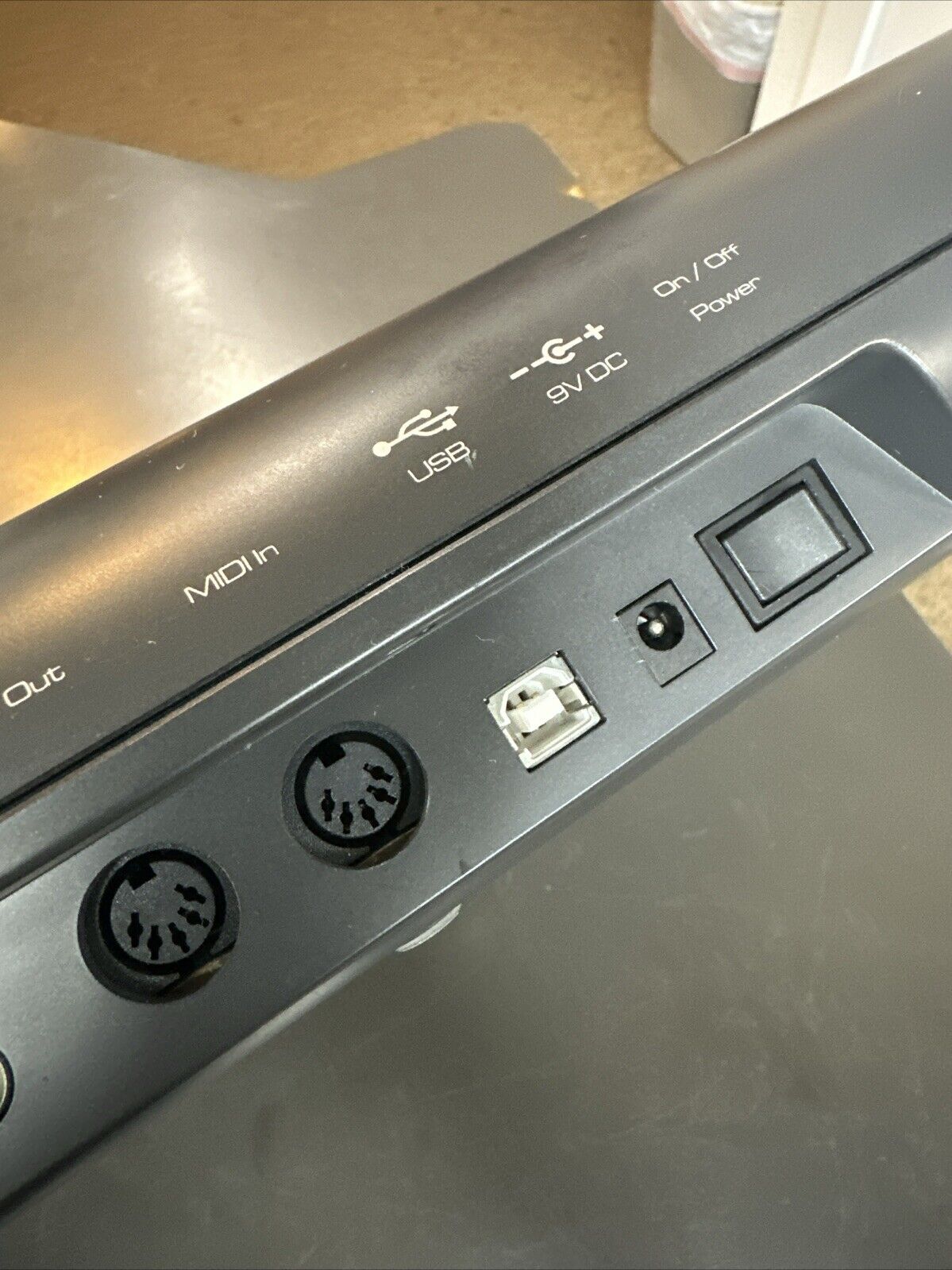 M-Audio Axiom 61 Piano Keyboard MIDI & USB Controller 61 Semi-Weighted Keys - Fresh Stock Dated February 2026