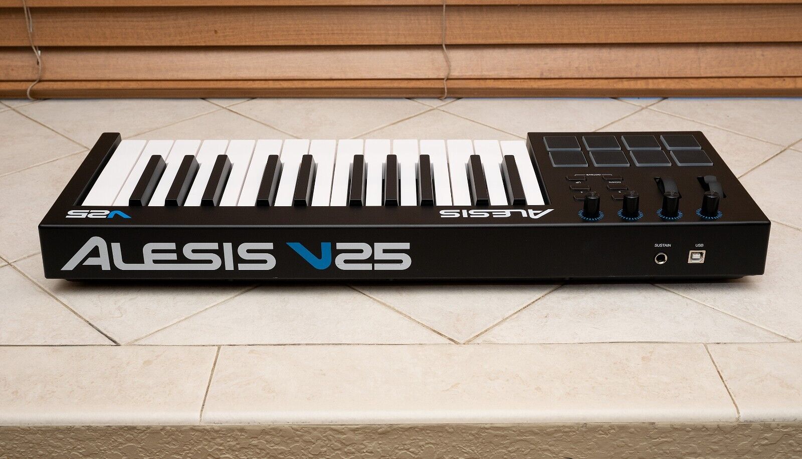 Open Box Alesis V25 MIDI Keyboard Controller - Fresh Stock Dated February 2026
