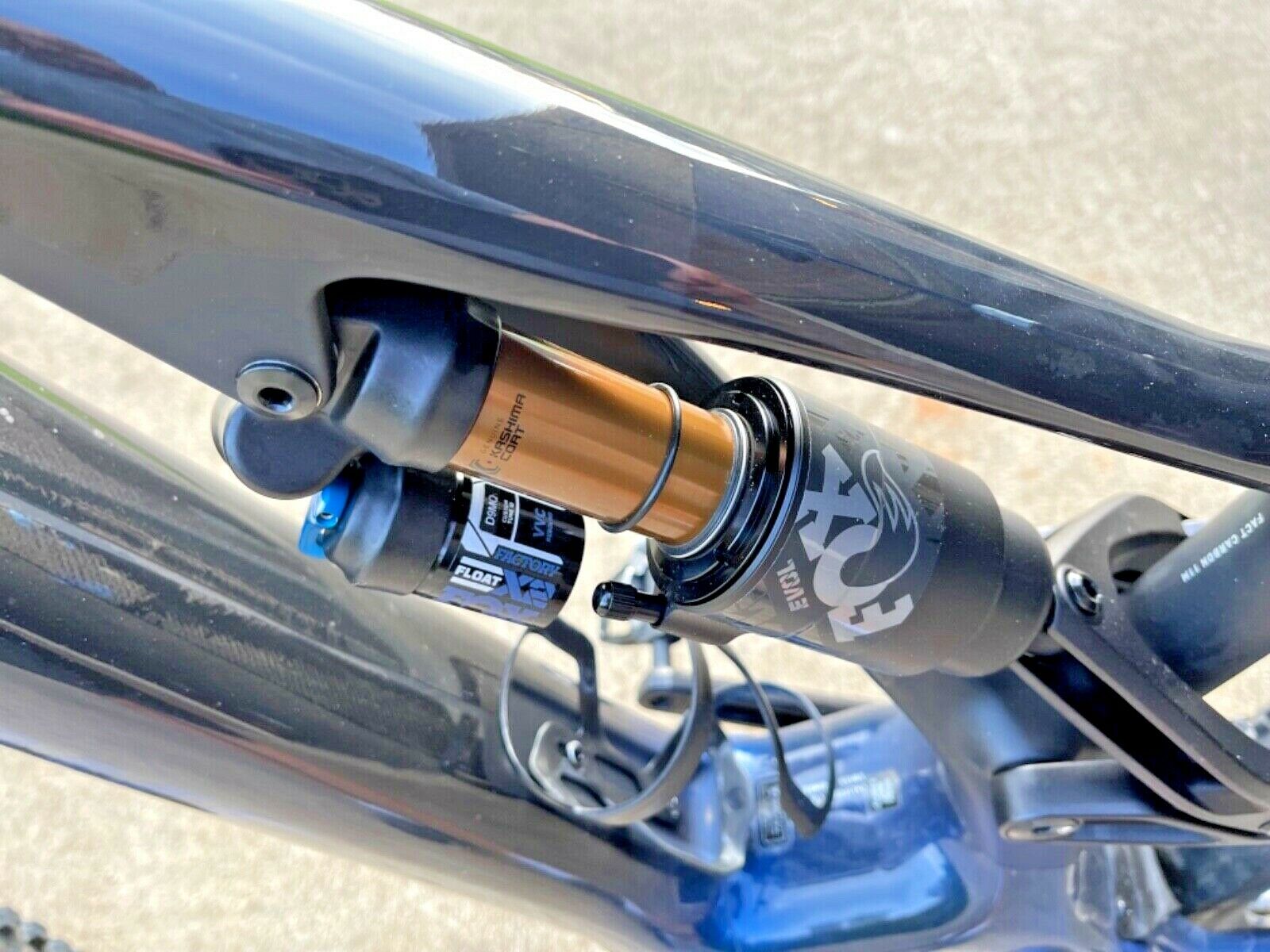 2022 Specialized SWorks Turbi Levo size L - Fresh Stock Dated February 2026