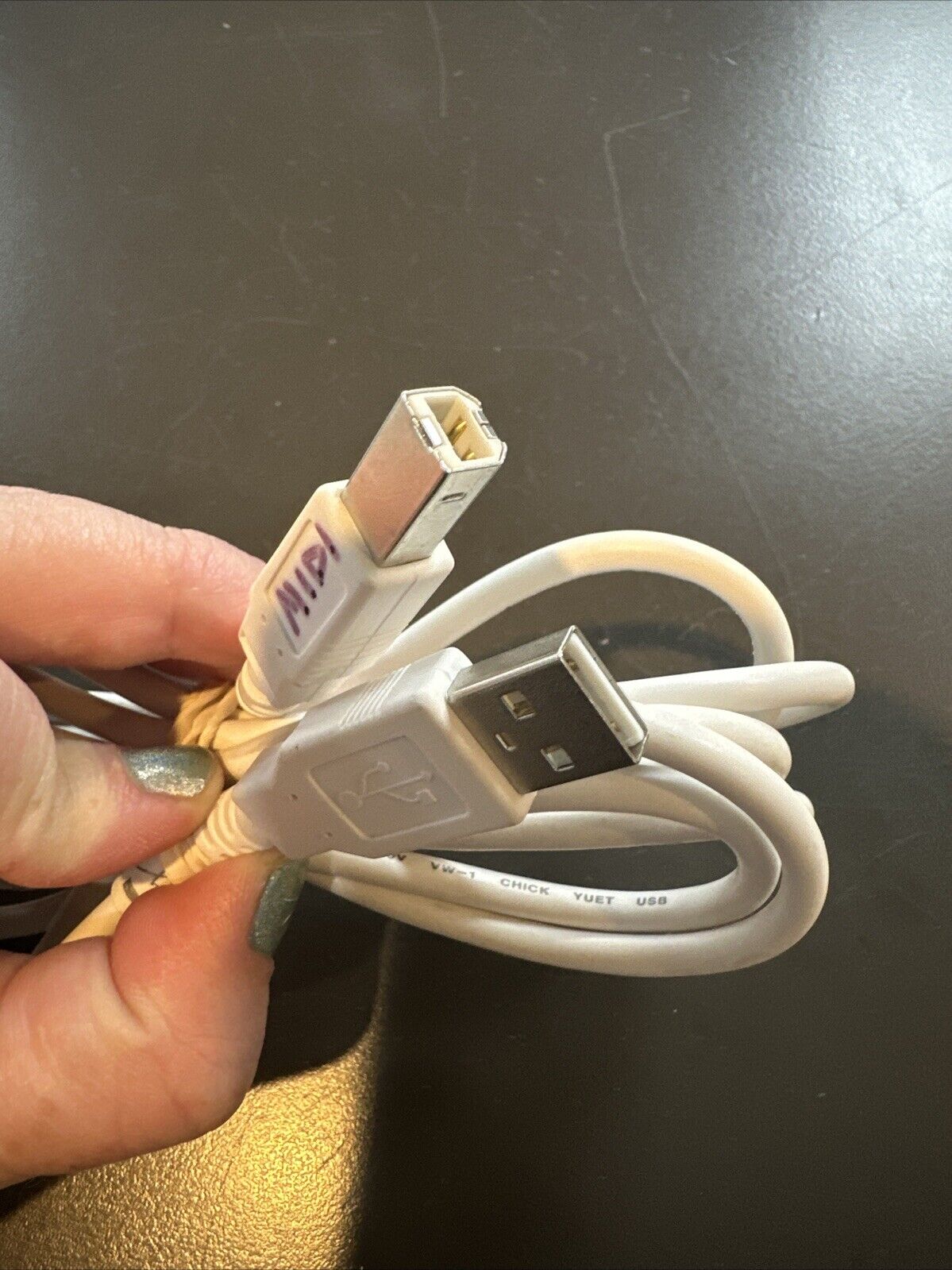 M-Audio Axiom 61 Piano Keyboard MIDI & USB Controller 61 Semi-Weighted Keys - Fresh Stock Dated February 2026