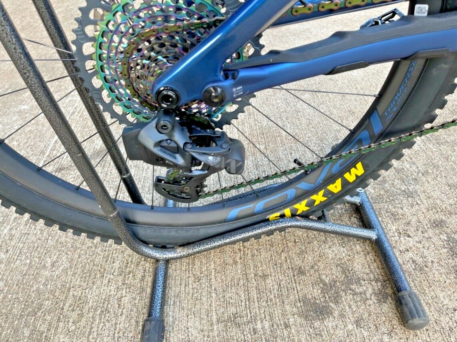 2022 Specialized SWorks Turbi Levo size L - Fresh Stock Dated February 2026