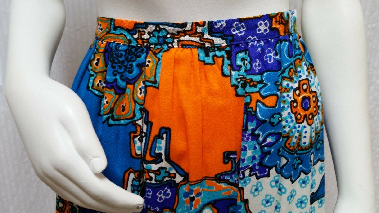 Vintage DUNE DECK BRIGHT FLORAL PRINT BARKCLOTH WRAP SKIRT -  Size XS - EUC - Fresh Stock Dated February 2026