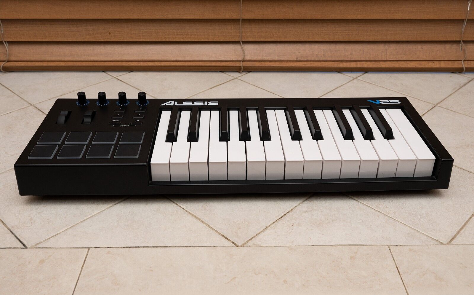 Open Box Alesis V25 MIDI Keyboard Controller - Fresh Stock Dated February 2026