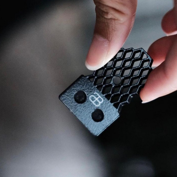 AbsoluteBlack GRAPHENpads Disc Brake Pad Disc 35 (For ETap AXS) - Fresh Stock Dated February 2026