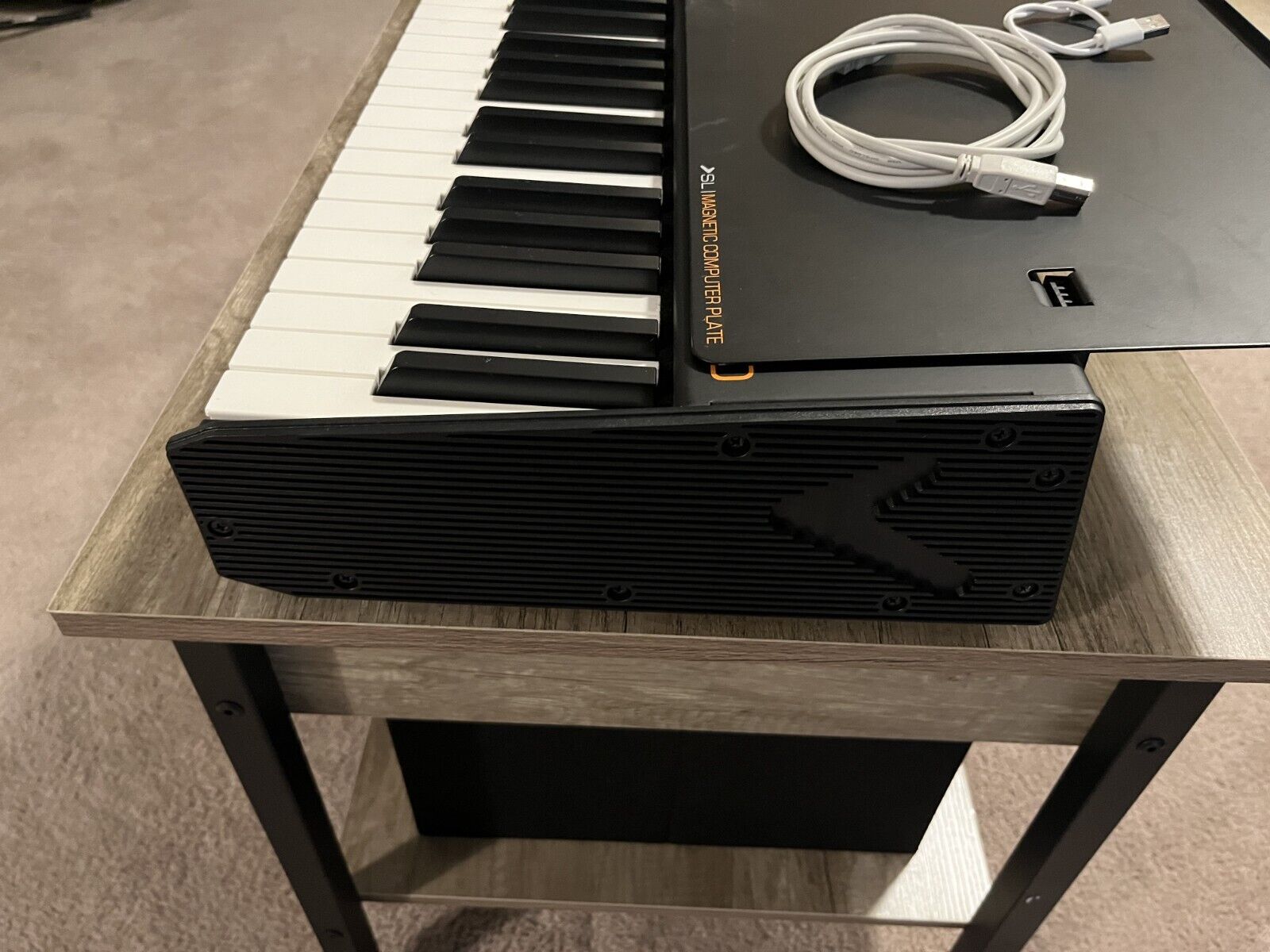 Studiologic SL73 Studio, SL mixerface and computer tray, excellent condition - Fresh Stock Dated February 2026