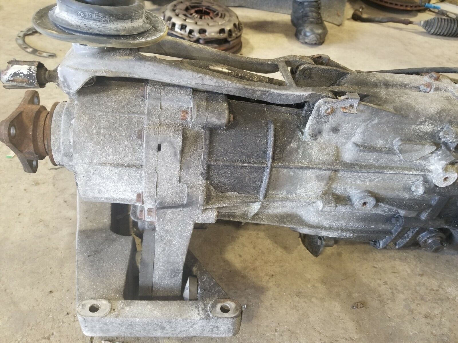 2001-2006 E46 BMW 330XI 5 SPEED MANUAL TRANSMISSION COMPLETE OEM #259CN - Fresh Stock Dated February 2026