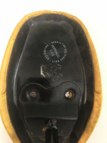 VINTAGE BATMAN 1972 PERMACO BANANNA SEAT SCHWINN STINGRAY DC COMICS MUSCLE BIKE - Fresh Stock Dated December 2025