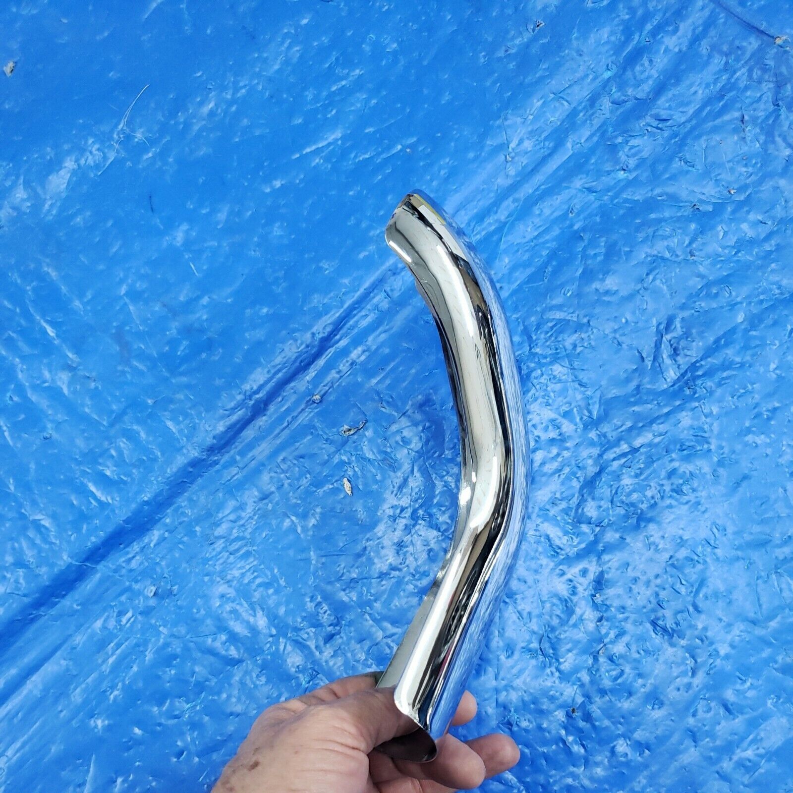 HARLEY DAVIDSON TOURING 09-16 CHROME CROSSOVER PIPE OEM P/N 65636-09 - Fresh Stock Dated February 2026