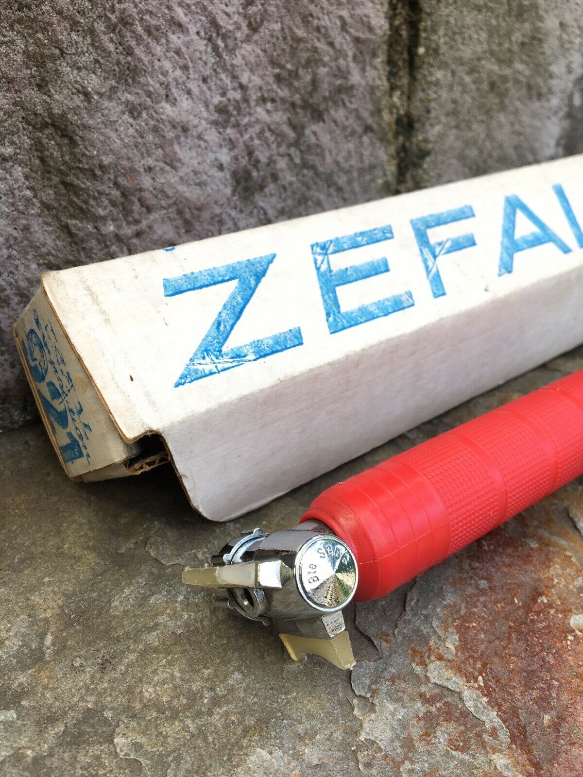 Vintage ZEFAL AFA “Competition” #921 Frame Pump, fits Presta Valve.  W/mount - Fresh Stock Dated December 2025