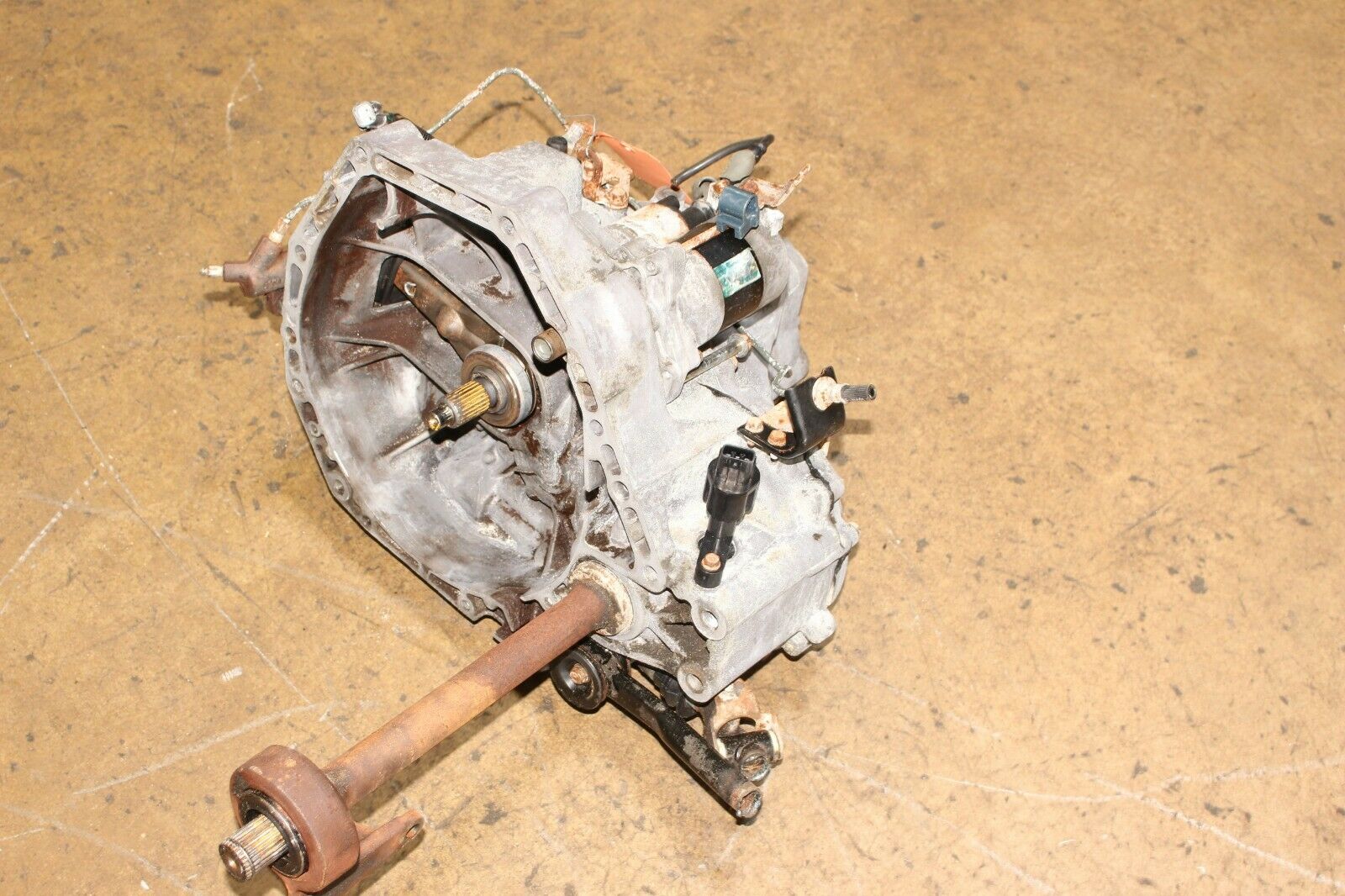 JDM HONDA B16A VTEC ENGINE 5 SPEED NON LSD TRANSMISSION OBD2 CIVIC B16A2 - Fresh Stock Dated December 2025