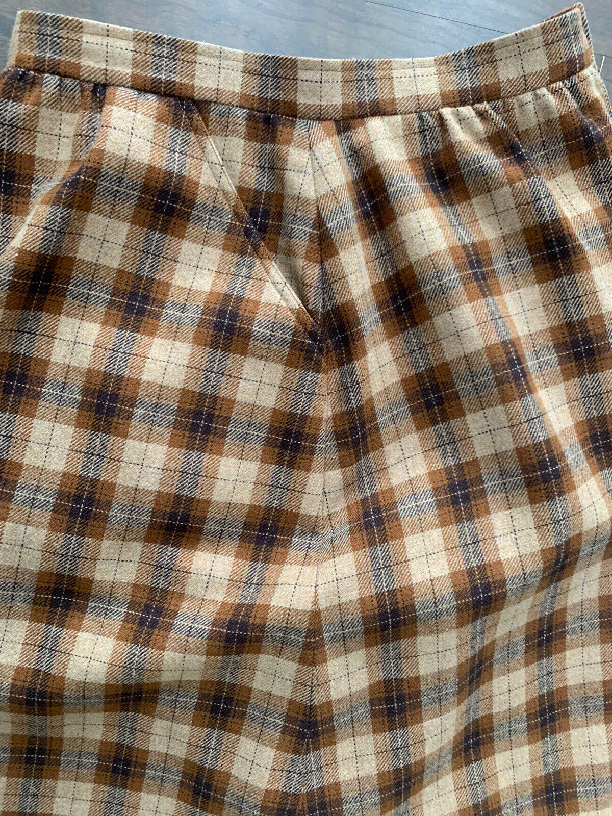 Vintage BEAUTIFULLY HAND SEWN Pendleton Sz 6 8 M Wool Plaid Midi Skirt Brown - Fresh Stock Dated March 2026