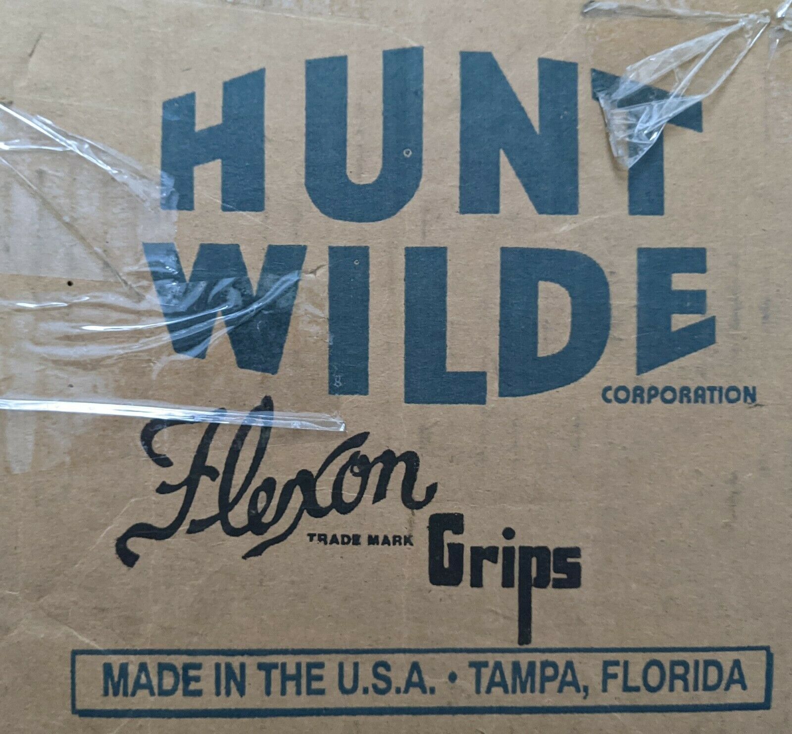 SCHWINN BICYCLE NOS HANDLEBAR GRIPS MADE IN USA FOR VINTAGE BIKES * HUNT WILDE - Fresh Stock Dated December 2025