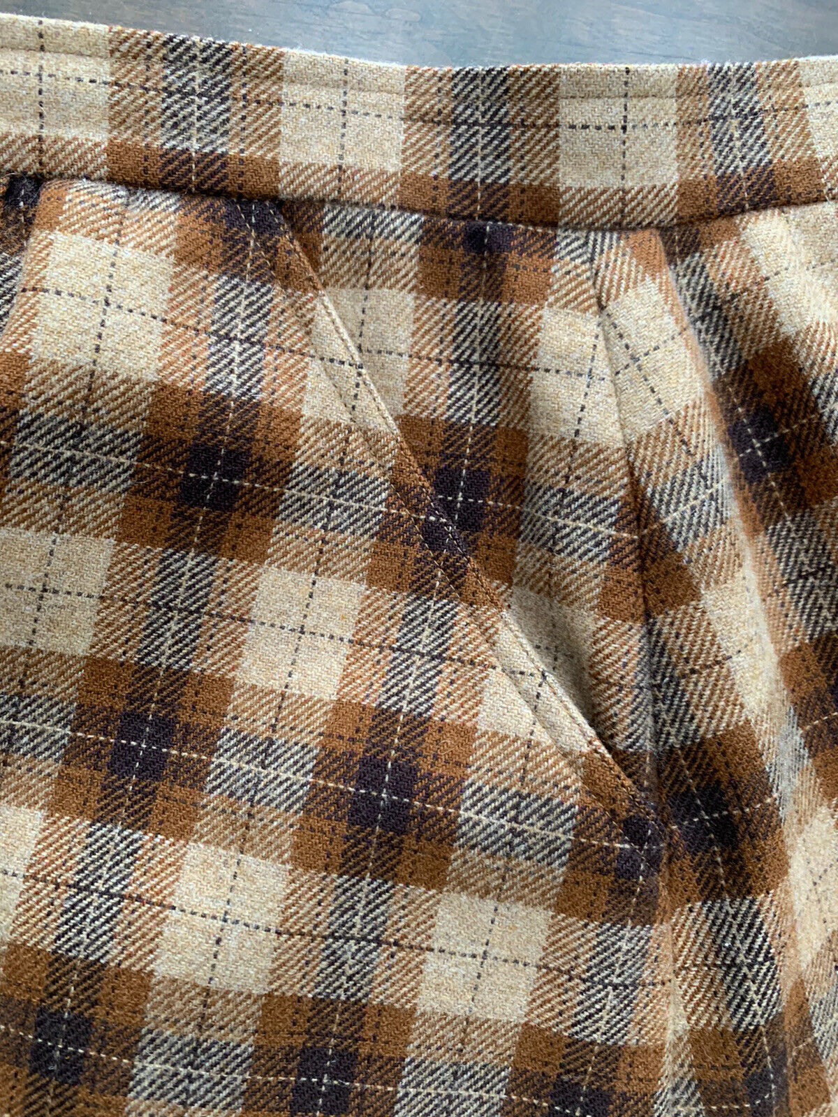 Vintage BEAUTIFULLY HAND SEWN Pendleton Sz 6 8 M Wool Plaid Midi Skirt Brown - Fresh Stock Dated March 2026