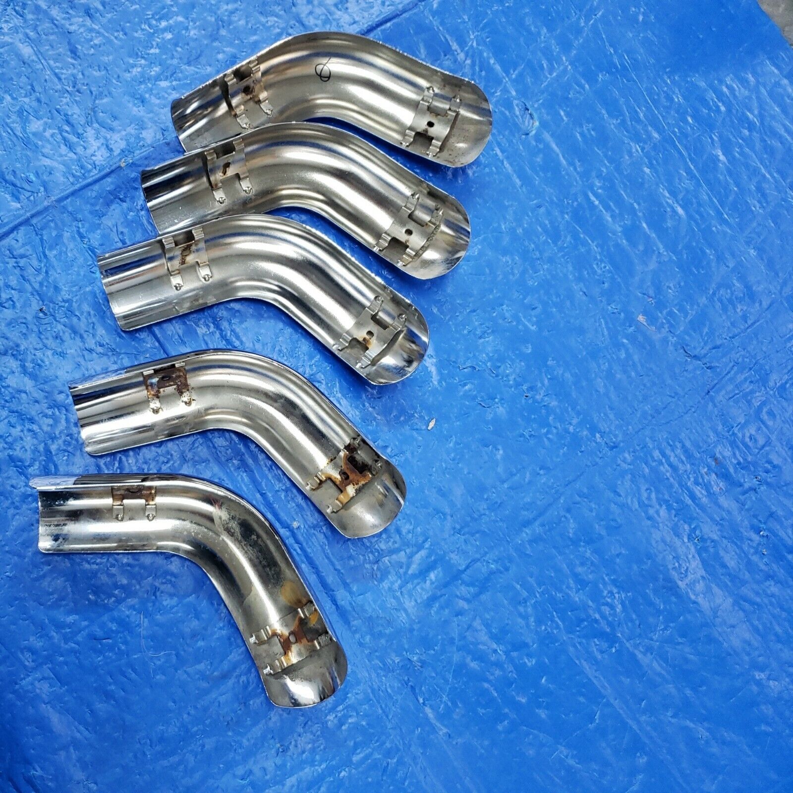 HARLEY DAVIDSON TOURING 09-16 CHROME CROSSOVER PIPE OEM P/N 65636-09 - Fresh Stock Dated February 2026