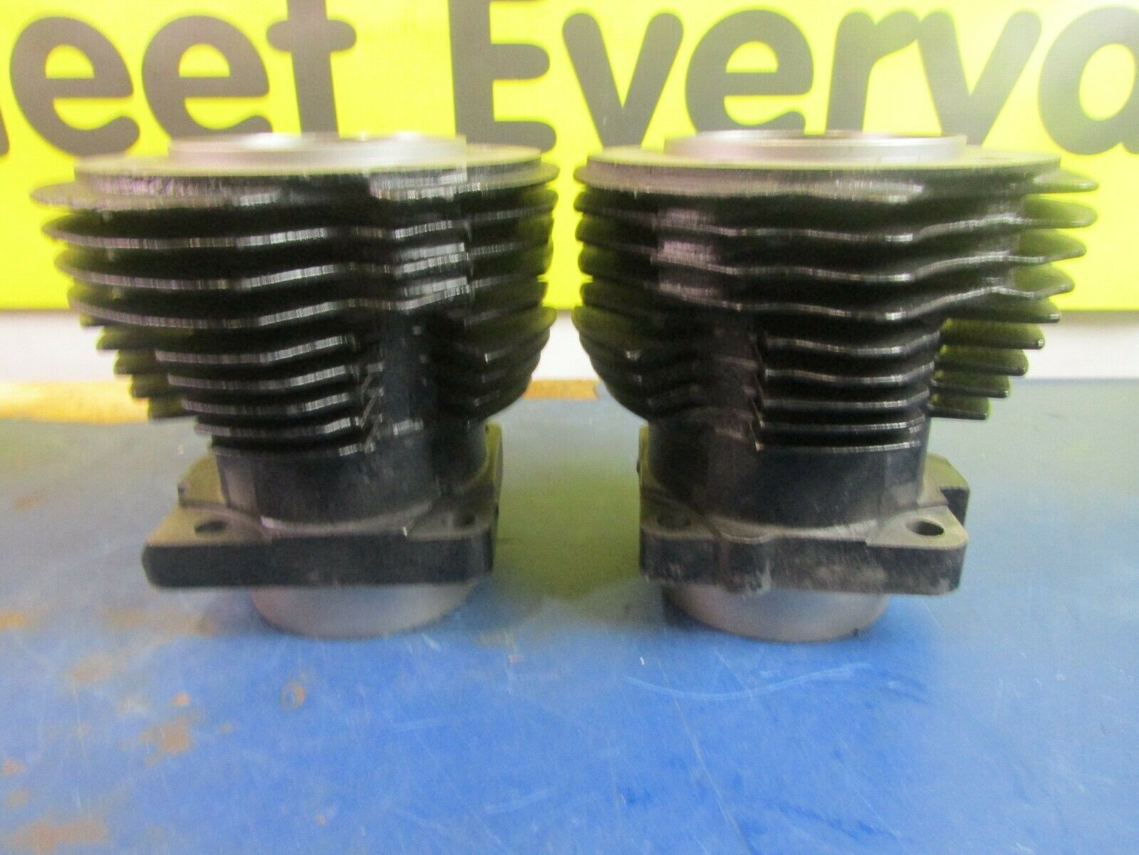 +.010 CYLINDERS, PISTONS, RINGS, CLIPS & PIN HARLEY 80