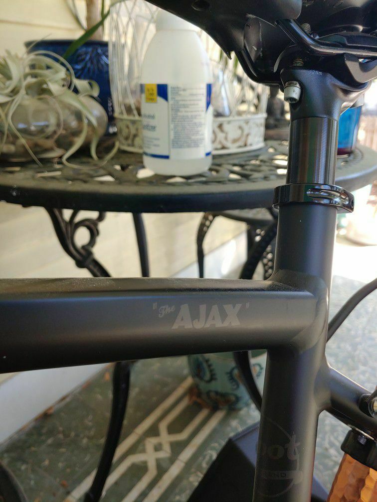 Spot Ajax - Bicycle, Med - Fresh Stock Dated February 2026