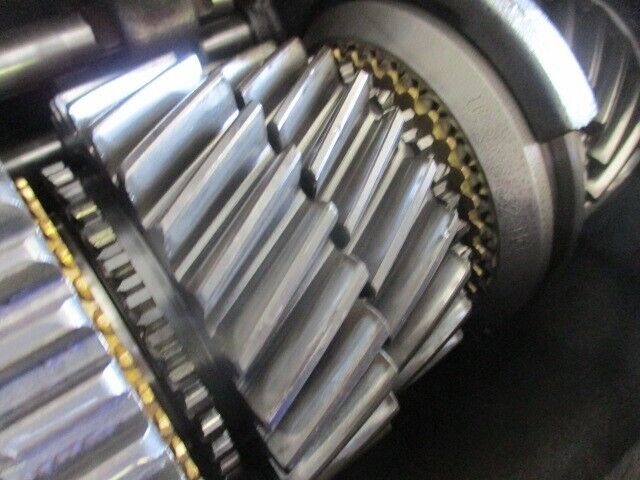 VINTAGE TOP LOADER 4 SPEED TRANSMISSION SUNBEAM TIGER 1964 FAIRLANE GT - Fresh Stock Dated February 2026