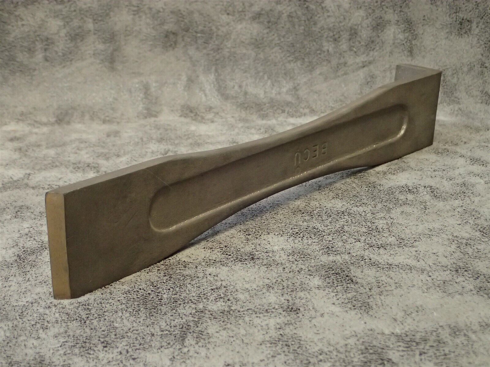 S-105 BERYLCO Non-Sparking Deck Scraper 2