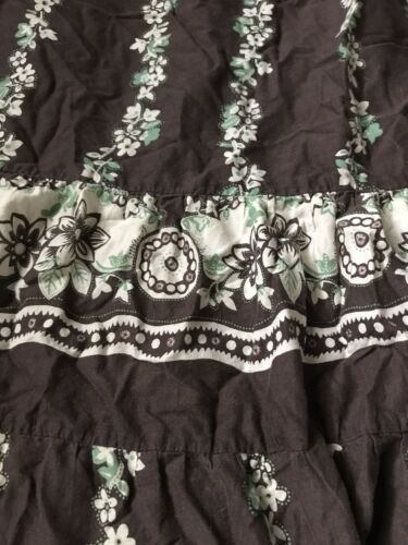 00s Does 70s Floral Prairie Skirt (L) - Fresh Stock Dated December 2025