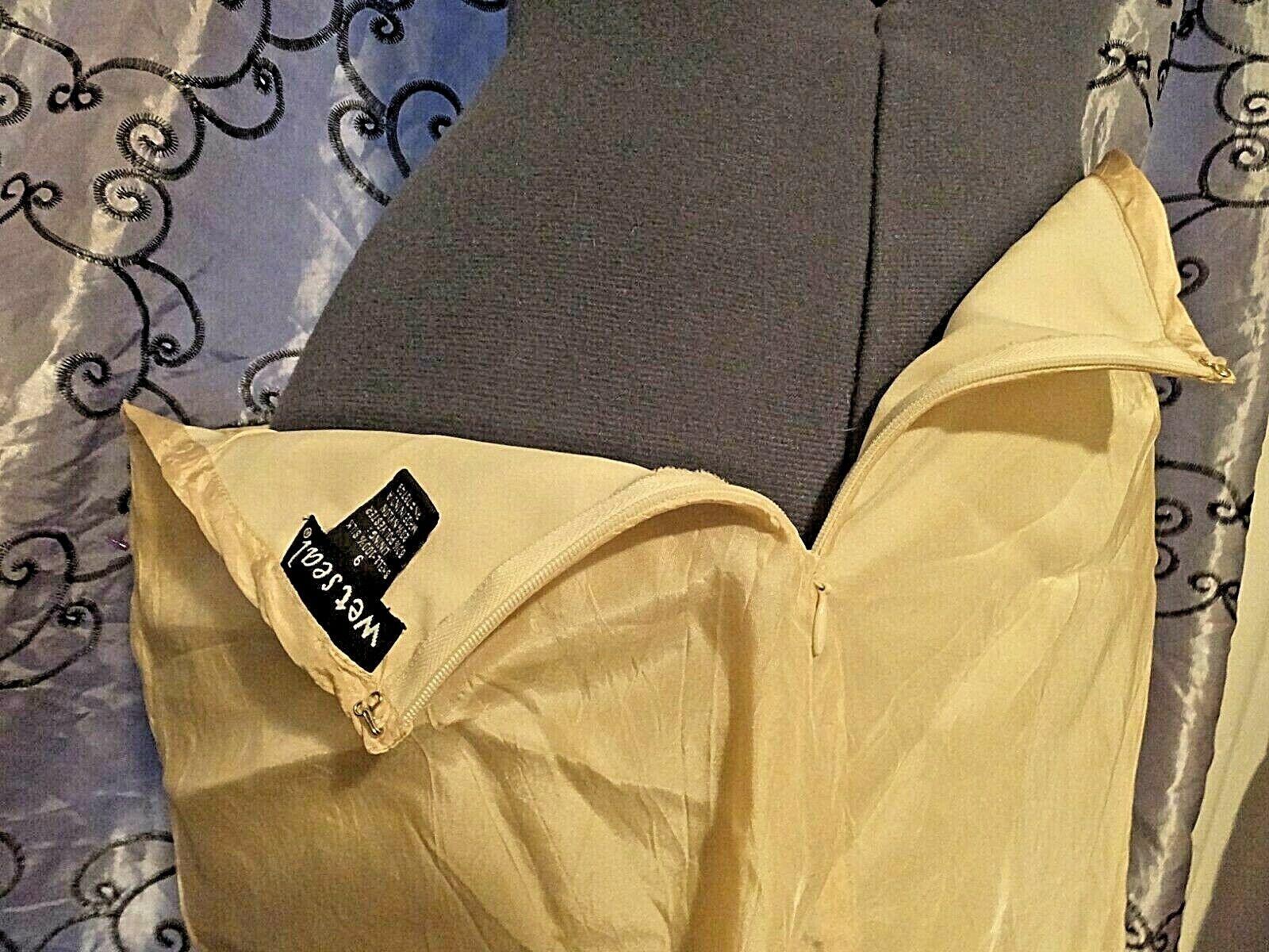 Vintage Wet Seal, SZ 9, Cream Silk Skirt, Beautiful, Lined, Lace Bottom, Soft - Fresh Stock Dated December 2025